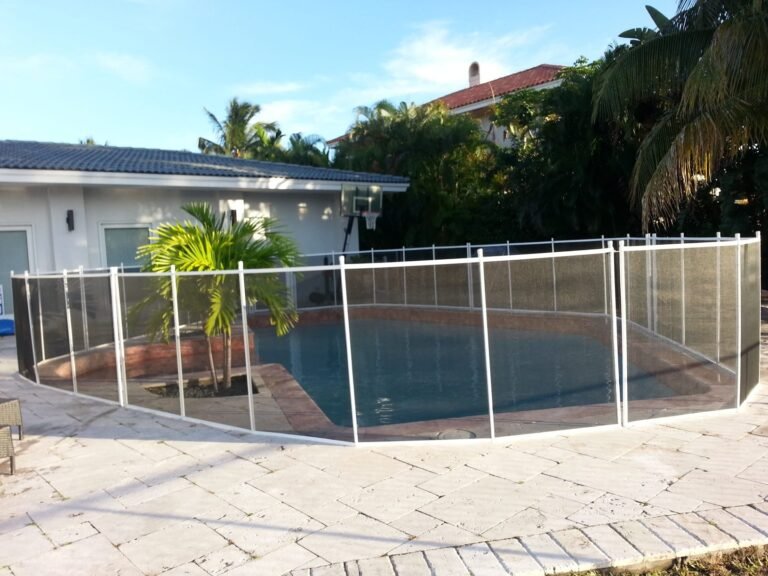 WhatsApp Image 2023-10-04 at 18.42.15 - The Pool Fence Removable mesh pool fence installation 11
